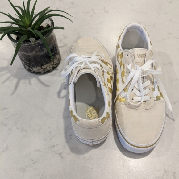 Vans Gold and Cream Checkered Shoes - Picture 2 of 7